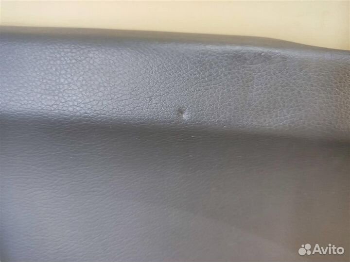 Обшивки дверей комплект Subaru Tribeca WX 2008