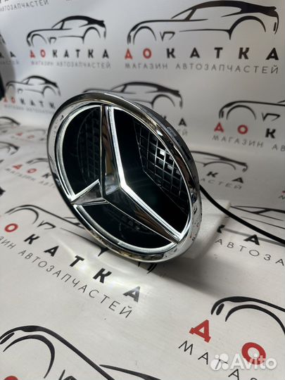 Значок в решетку Mercedes Стандарт Хром