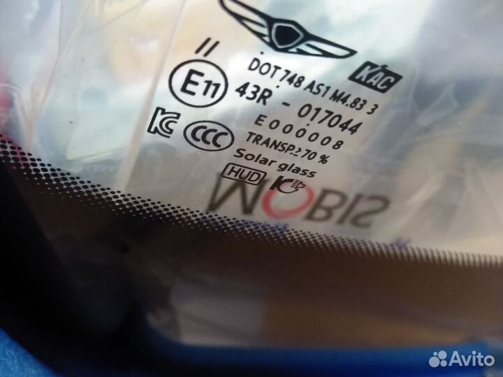 Продаю лобовое стекло gv80 оригинал