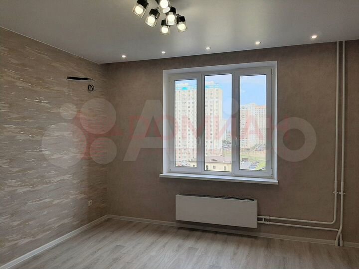 2-к. квартира, 56 м², 9/18 эт.