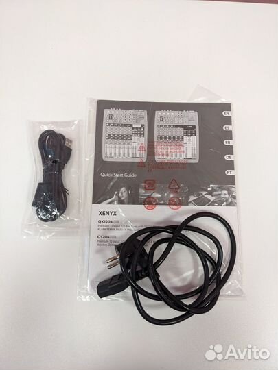 Микшерный пульт behringer xenyx qx1204USB