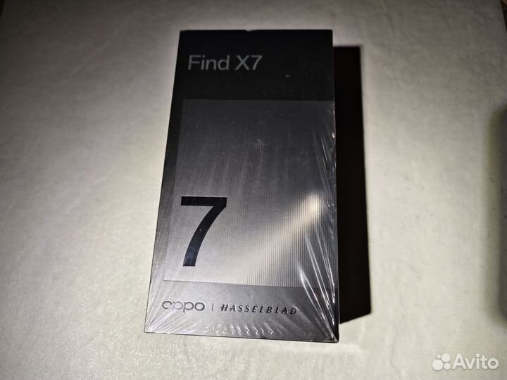 OPPO Find X7, 16/256 ГБ