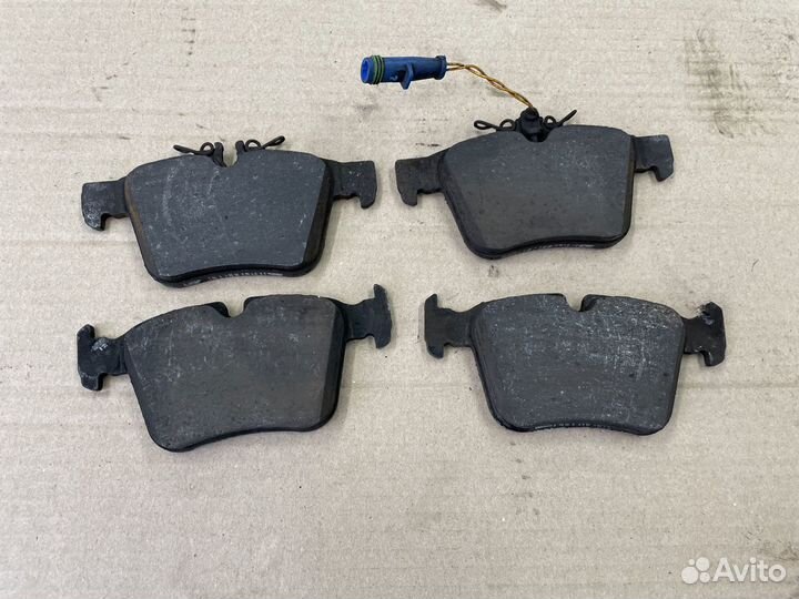 Колодки тормозные передние и задние мерседес W205