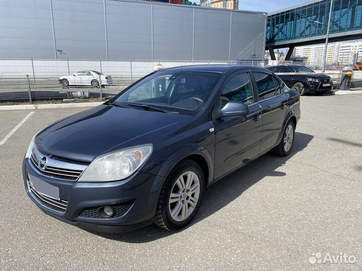 Opel Astra 1.8 AT, 2010, 166 655 км