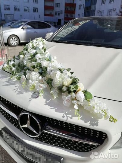 Украшение на свадебную машину