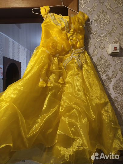 Нарядное платье для девочки