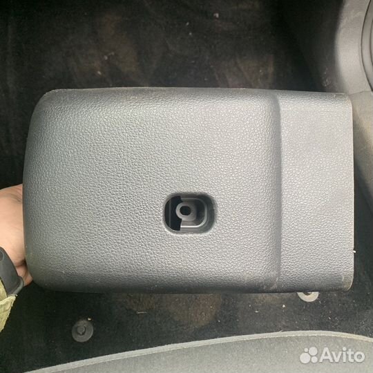 Подрулевой кожух Volkswagen polo 5