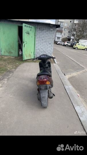 Suzuki Lets 1