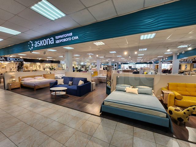 Торговая площадь под мебельный салон, 200 м²