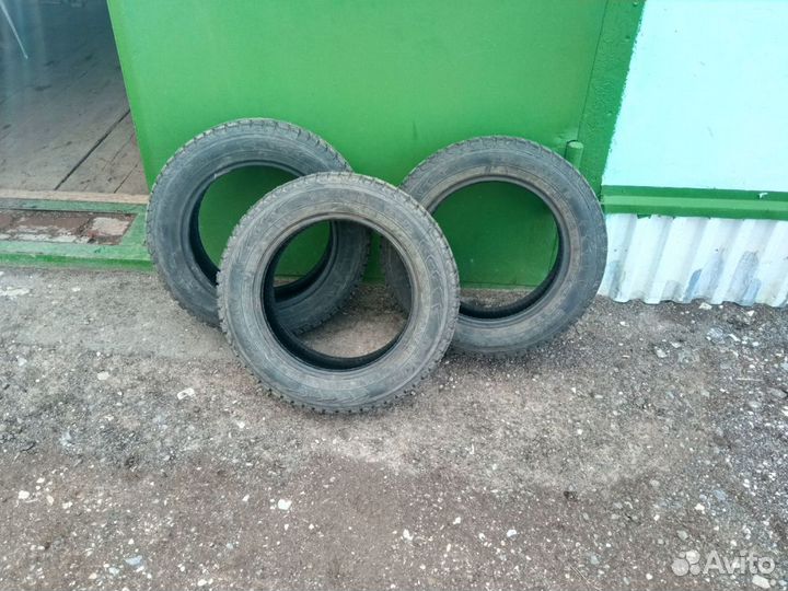 Nokian Tyres Hakka Black 2 SUV 185/65 R15