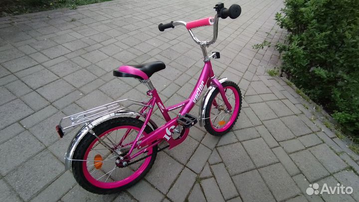 Детский велосипед на возраст от 4 до 8 лет
