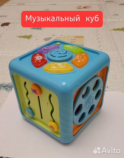 Развивающая музыкальная игрушка Куб BabyGo