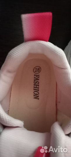 Кроссовки для девочки 28 размер