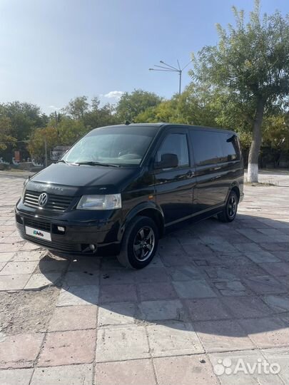 Volkswagen Transporter 2.5 МТ, 2004, 378 000 км