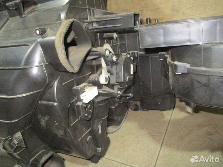 Корпус отопителя Hyundai Elantra 4 (HD)