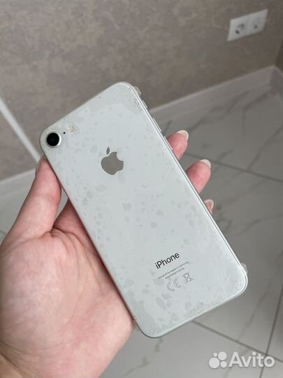 iPhone 8, 64 ГБ