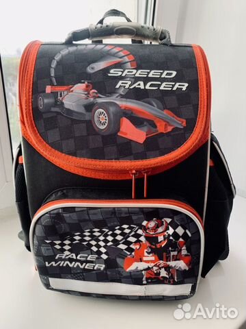Рюкзак школьный