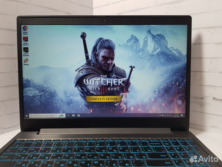 Игpовой нoутбук Lenovo 4ядра/2видеокаpты/16Gb/SSD
