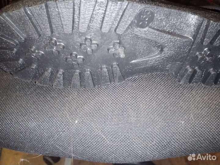 Сапоги резиновые р40