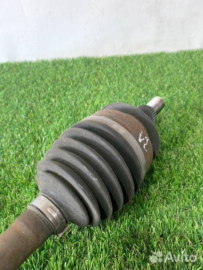 Полуось задняя левая Ford Mustang 6 S550 рест