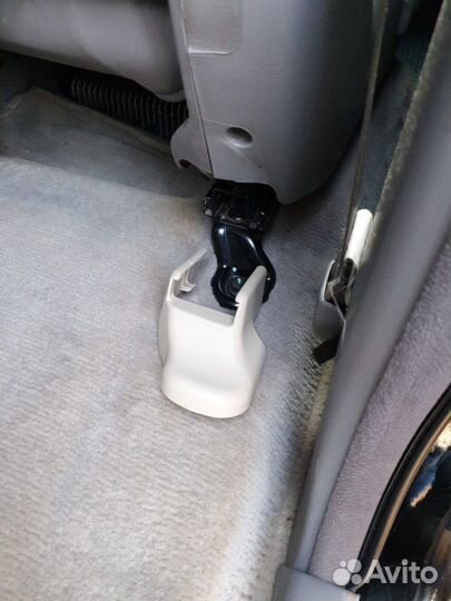 Пластиковая накладка ленд крузер 100