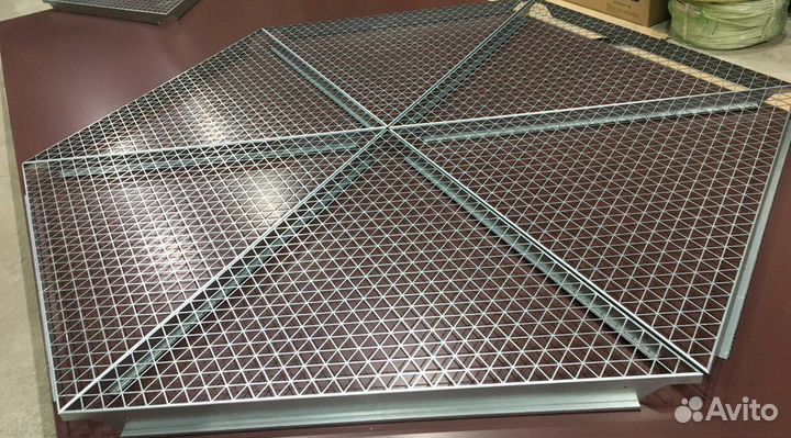 Металлич-ая мебель, фасадные касс-ты, стеллажи т.п