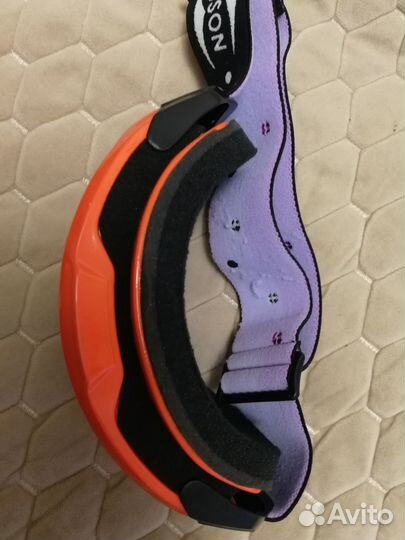Продам новую детскую горнолыжную маску goggle