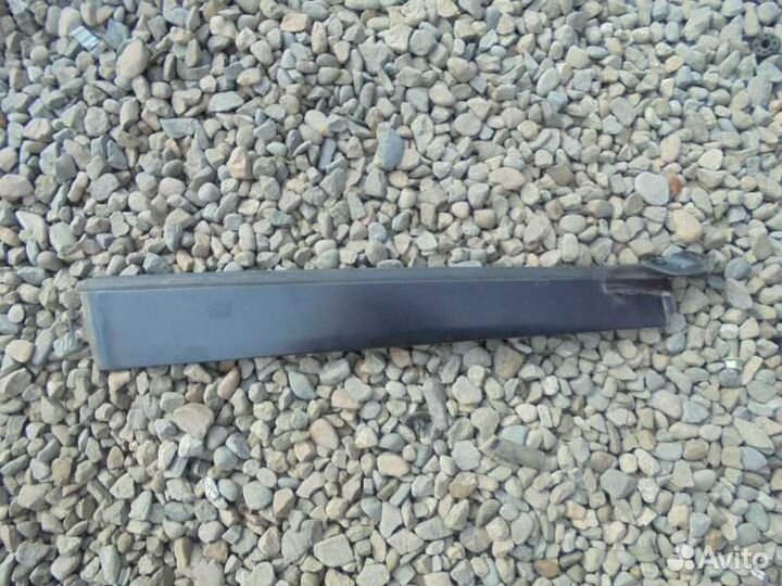 Молдинг на дверь задний левый Toyota Camry SV30