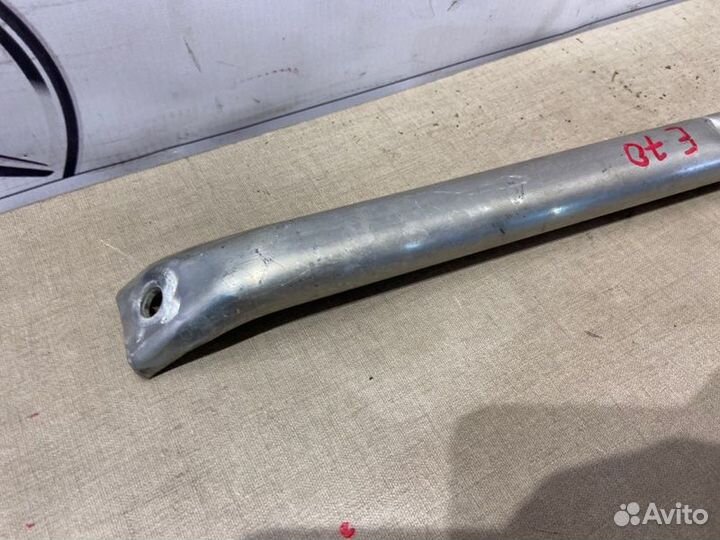 Распорка Bmw X5 E70 N52B30AF 2007