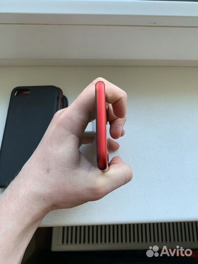 iPhone 8, 64 ГБ