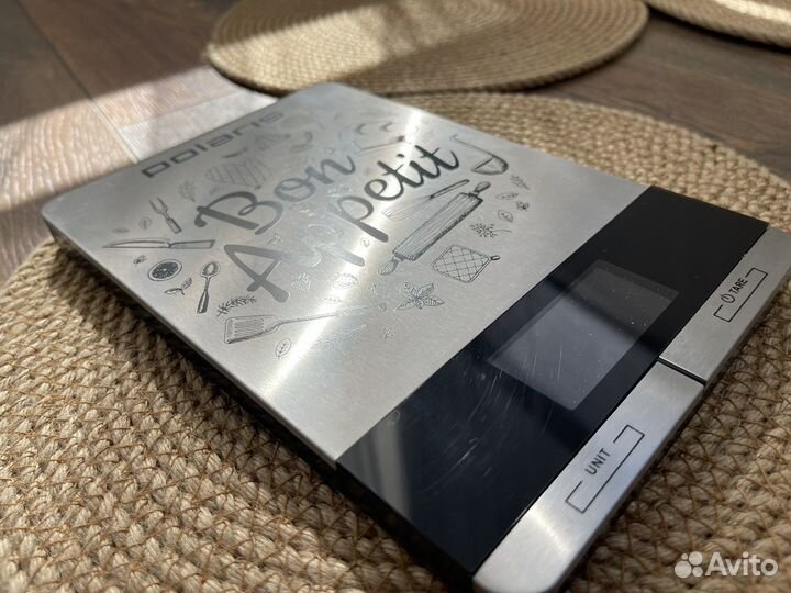 Кухонные весы Polaris PKS 0558DM