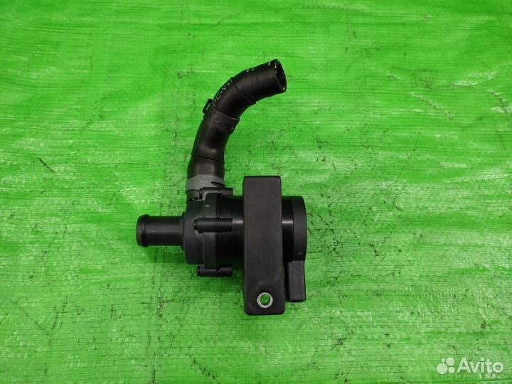 Насос (помпа) электрический VW Tiguan/Passat/Jetta