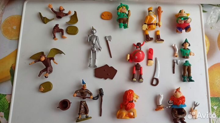Фигурки из серии Волшебник Изумрудного города