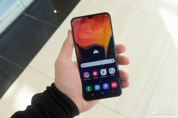 Samsung Galaxy A50, 6/128 ГБ