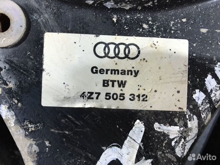 Рычаг подвески задний правый Audi A6 C5 Allroad 4B