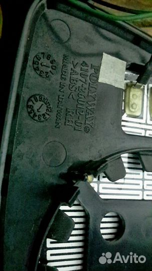 Правое боковое зеркало Киа церато2