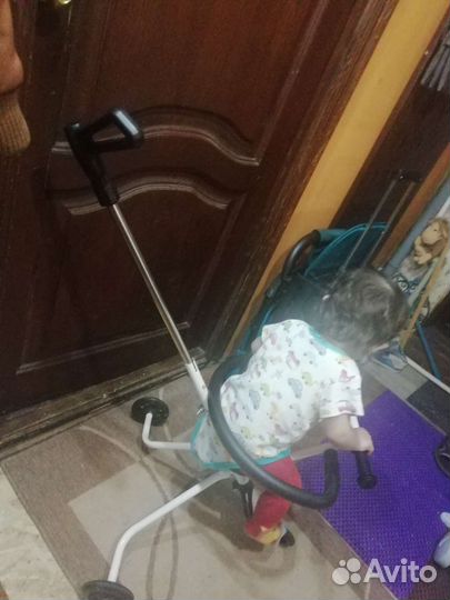 Детский велосипед с родительской ручкой без педаль