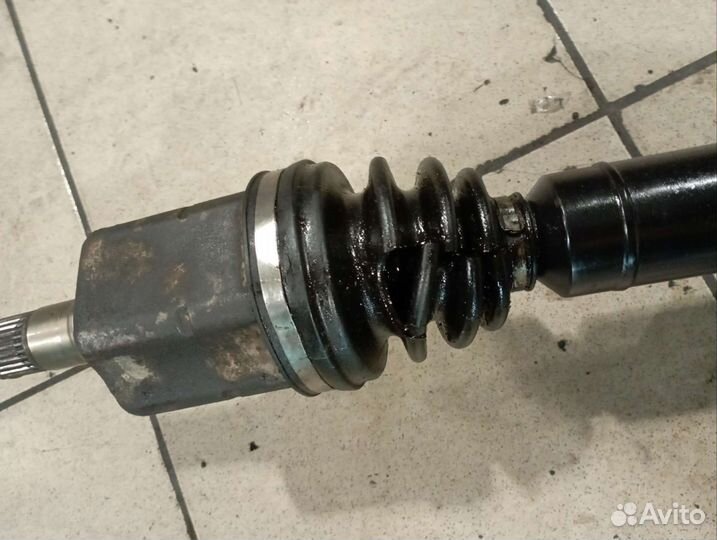 Привод правый в сборе