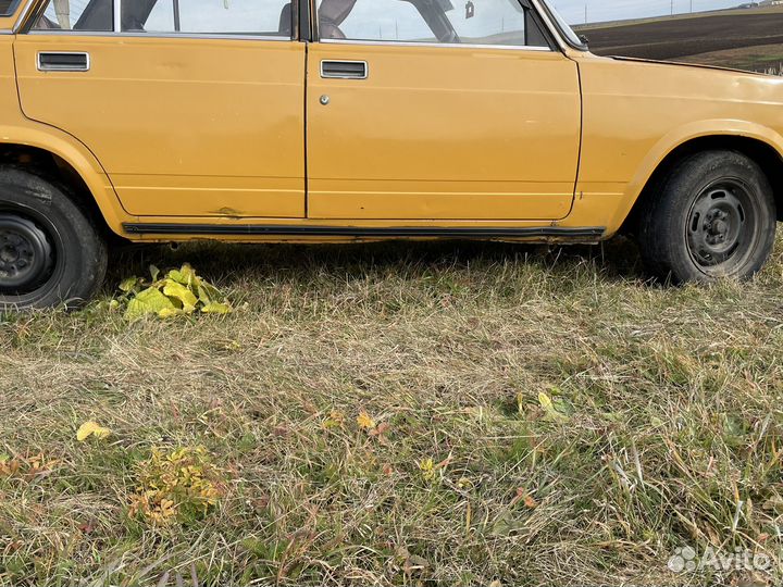 ВАЗ 2105 1.2 МТ, 1982, 84 531 км