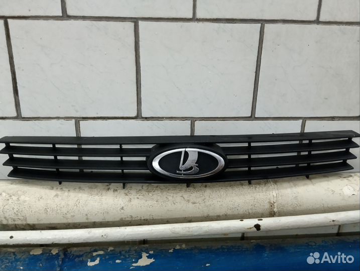 Решетка радиатора