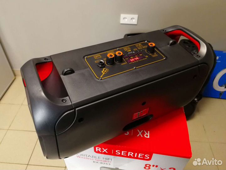 Беспроводная блютуз колонка на ремне