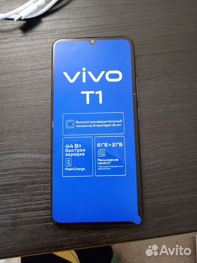 Vivo T1, 6/128 ГБ