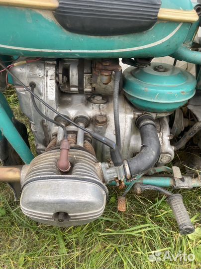 Продам мотоцикл Урал