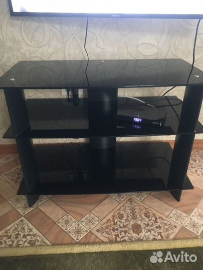 Тумба под телевизор