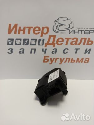 Моторчик заслонки отопителя