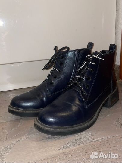 Ботинки женские