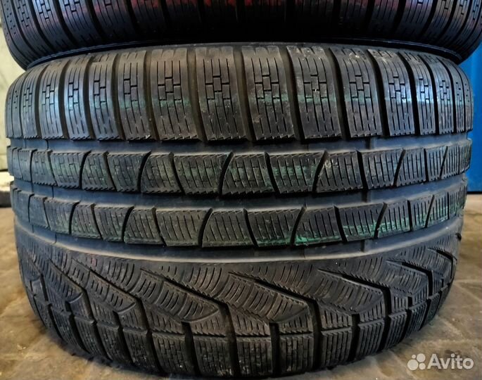 Pirelli Winter Sottozero 210 Serie II 295/30 R20 97V