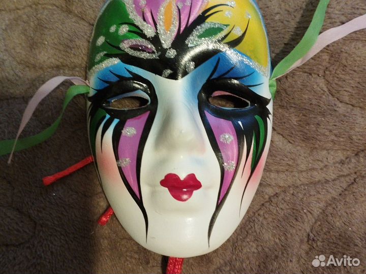 Маска интерьерная