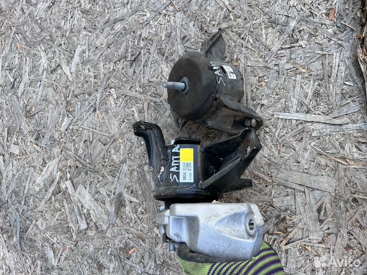 Подушка двигателя Хундай Санта Фе 4