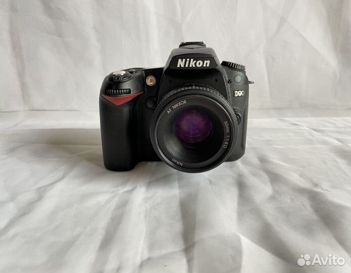 Зеркальный фотоаппарат nikon d90